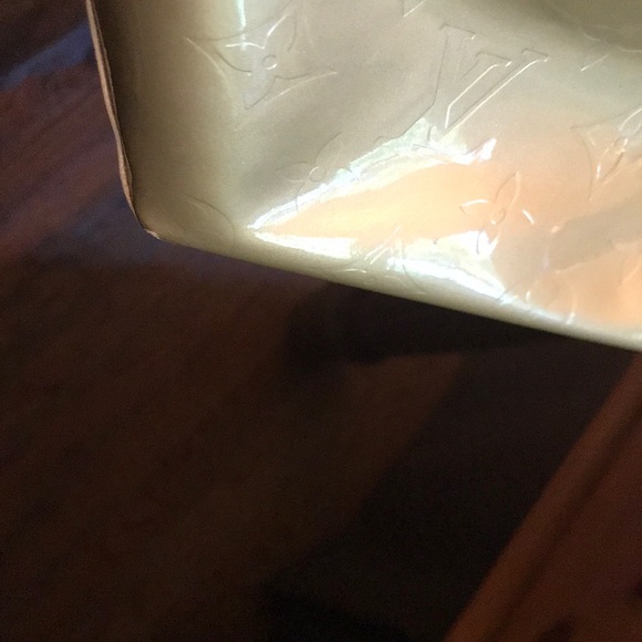 SALE! Louis Vuitton - Picture 15 of 16